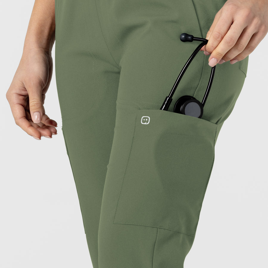 W123 Women's Flex-n-Reach Track Scrub Pant Olive hemline detail