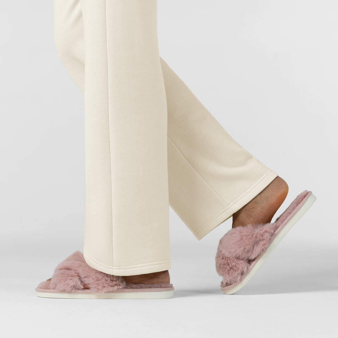 Unwind & Lounge Women's Wide Leg Pant Birch side detail 1