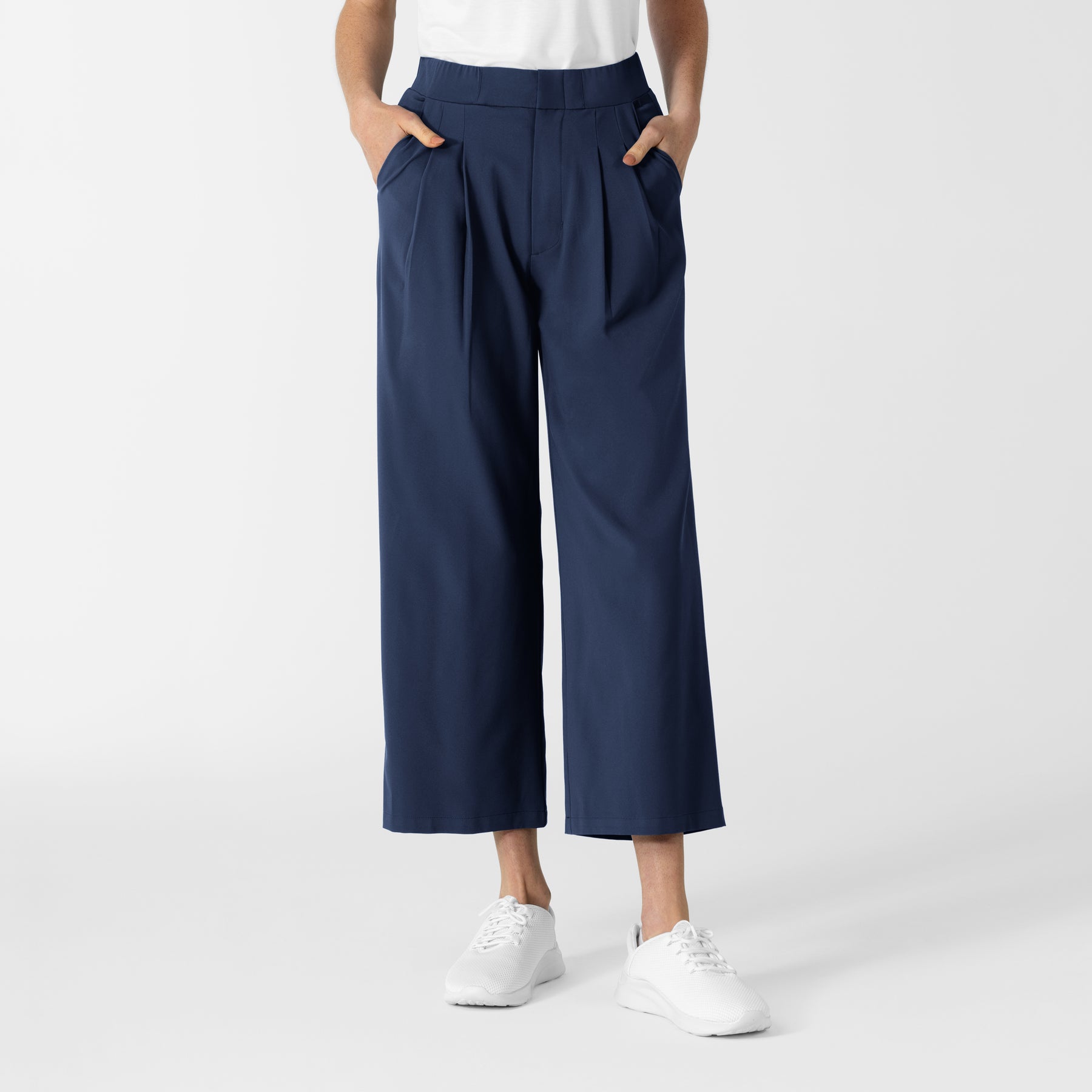 RENEW Edit Women's Cropped Wide Leg Scrub Trouser Navy