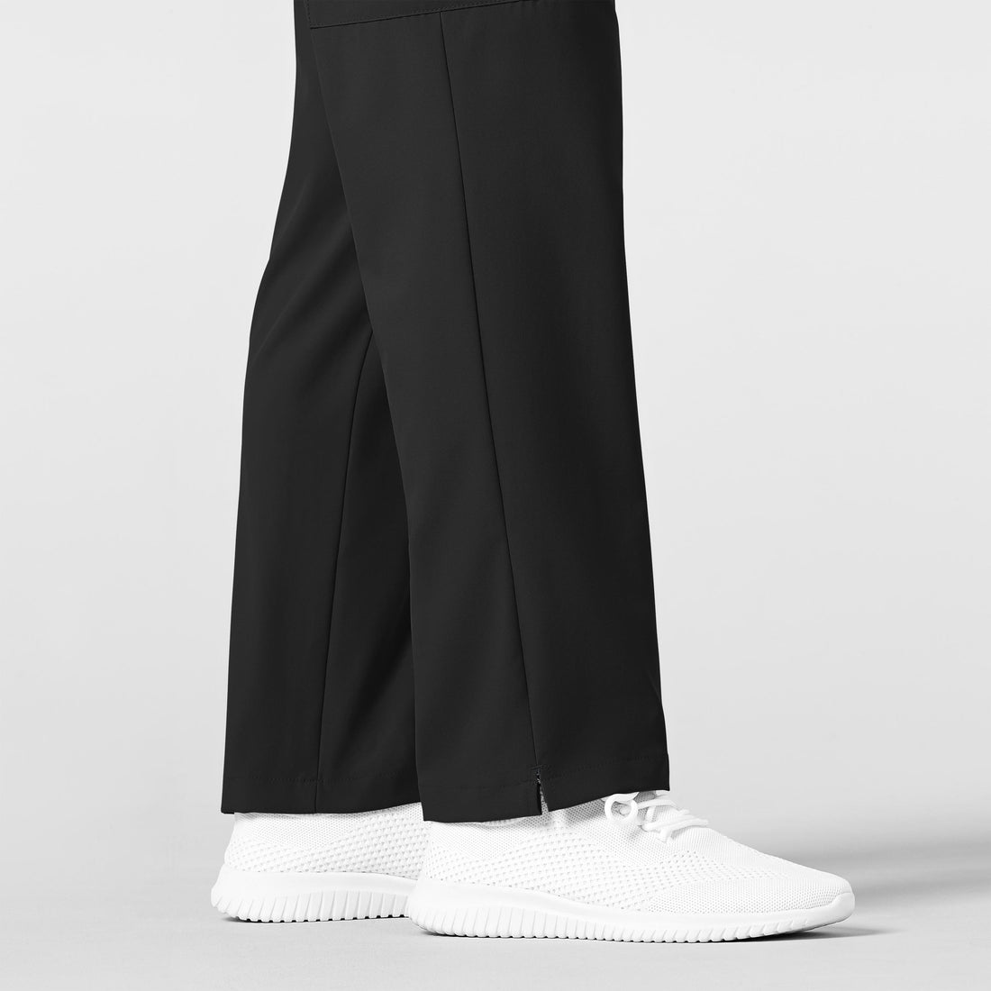 W123 Men's Flat Front Cargo Scrub Pant Black hemline detail
