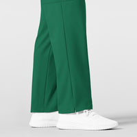 W123 Men's Flat Front Cargo Scrub Pant Hunter hemline detail