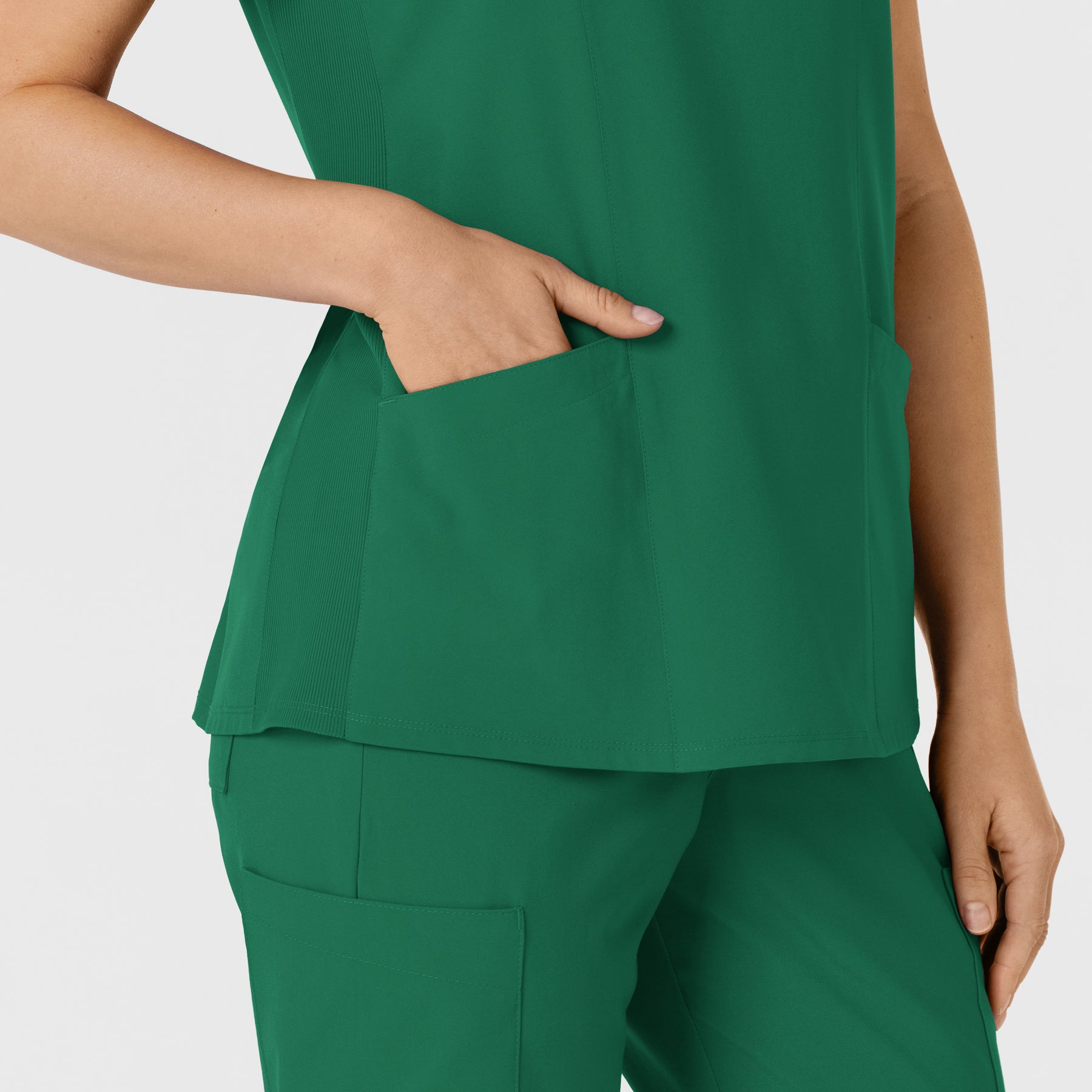 W123 Women's Flex-n-Reach Side Panel V-Neck Scrub Top Hunter hemline detail