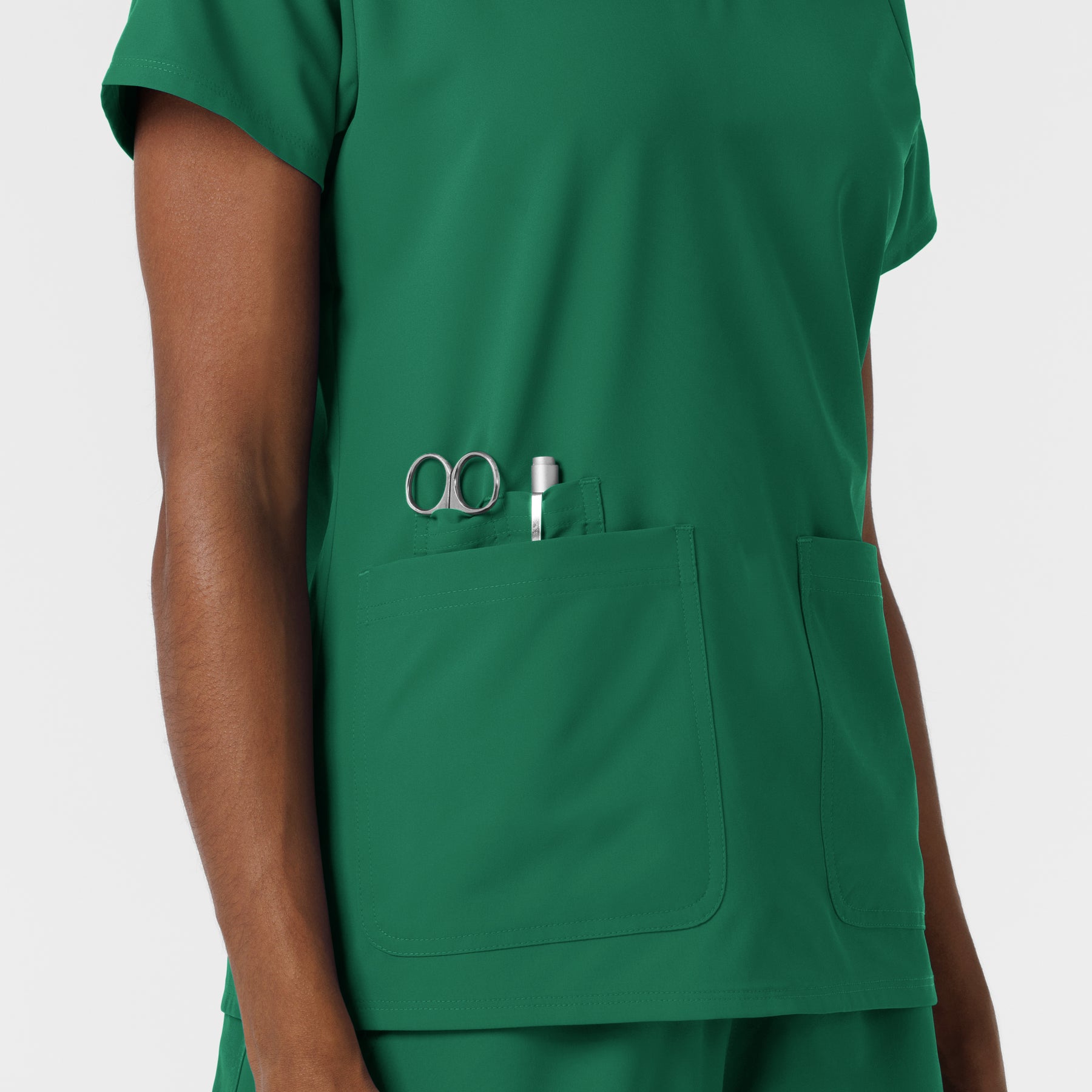 NURTUR Women's V-Neck Scrub Top Hunter back detail