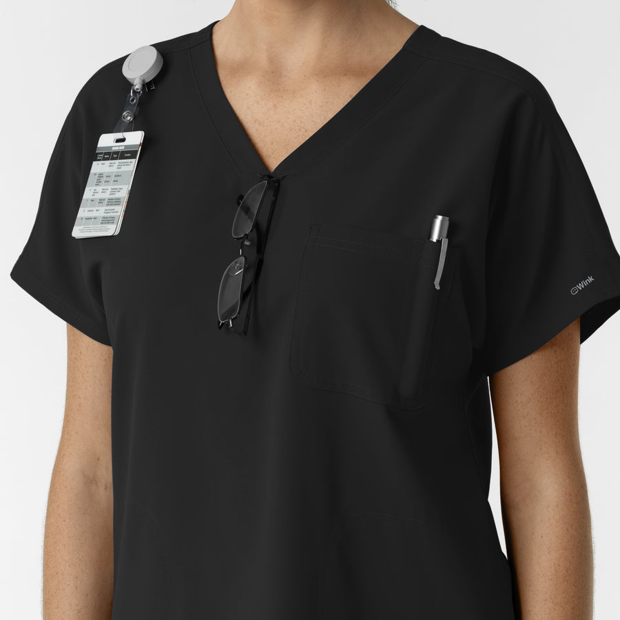 NURTUR Women's Drop Shoulder Tunic Scrub Top - Black accessories 