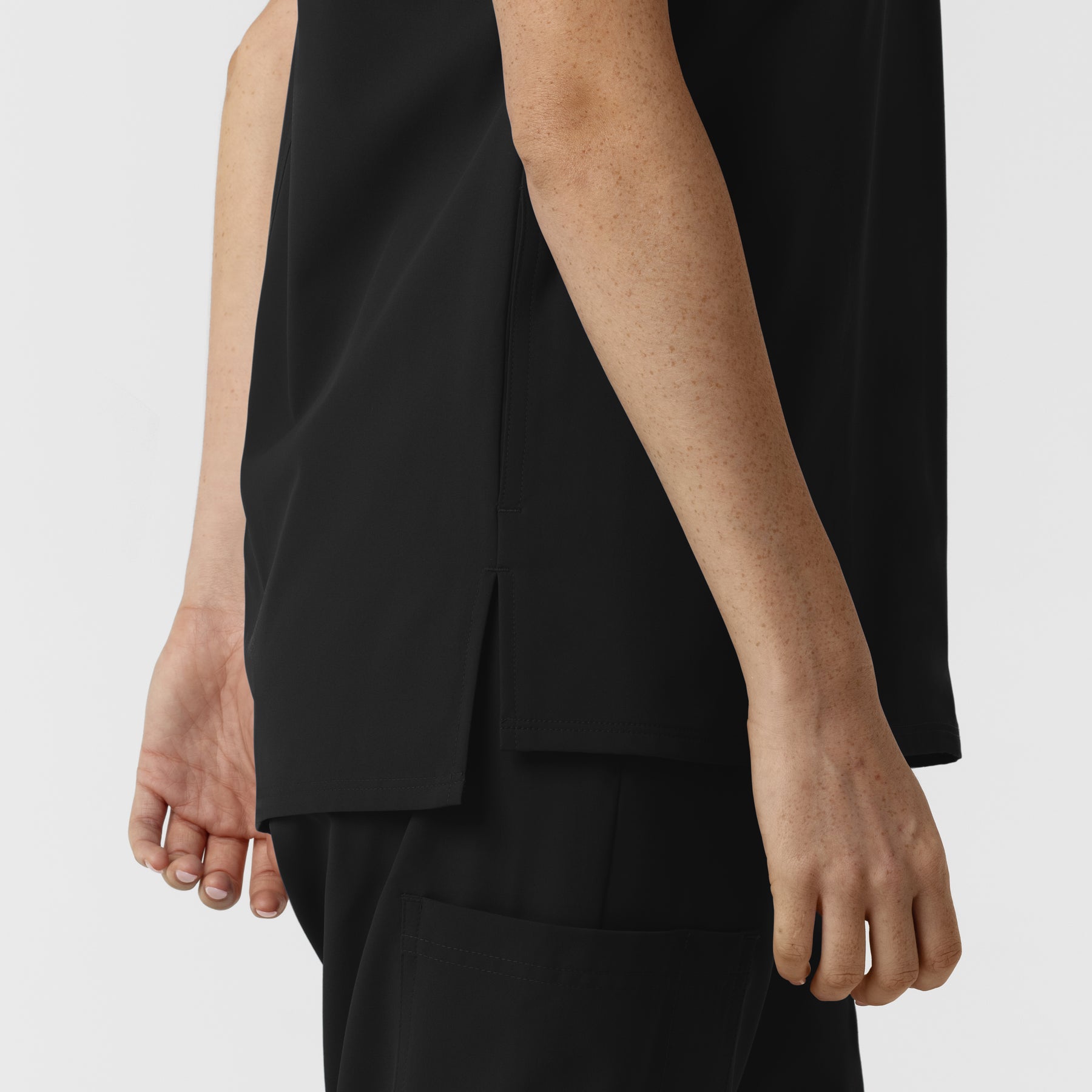NURTUR Women's Drop Shoulder Tunic Scrub Top - Black side hem vent