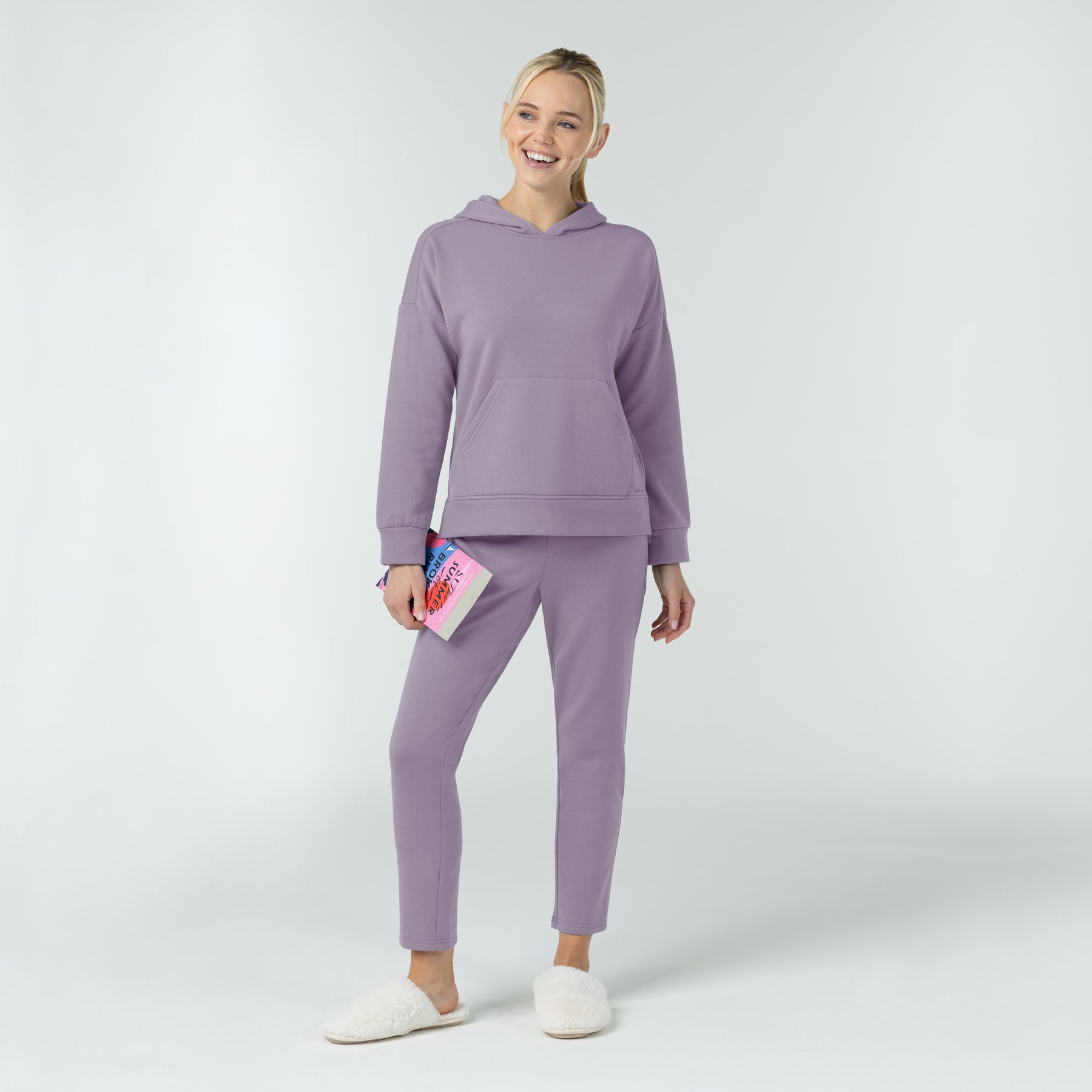 Unwind & Lounge Women's Hoodie Wisteria full scrub set