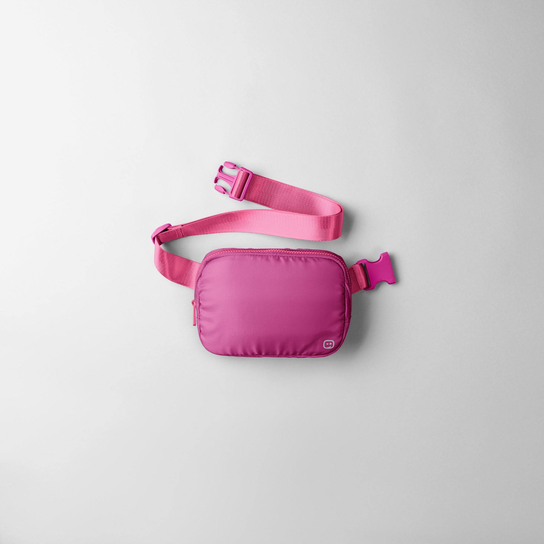 Accessories Chatelaine Belt Bag Raspberry side detail 1