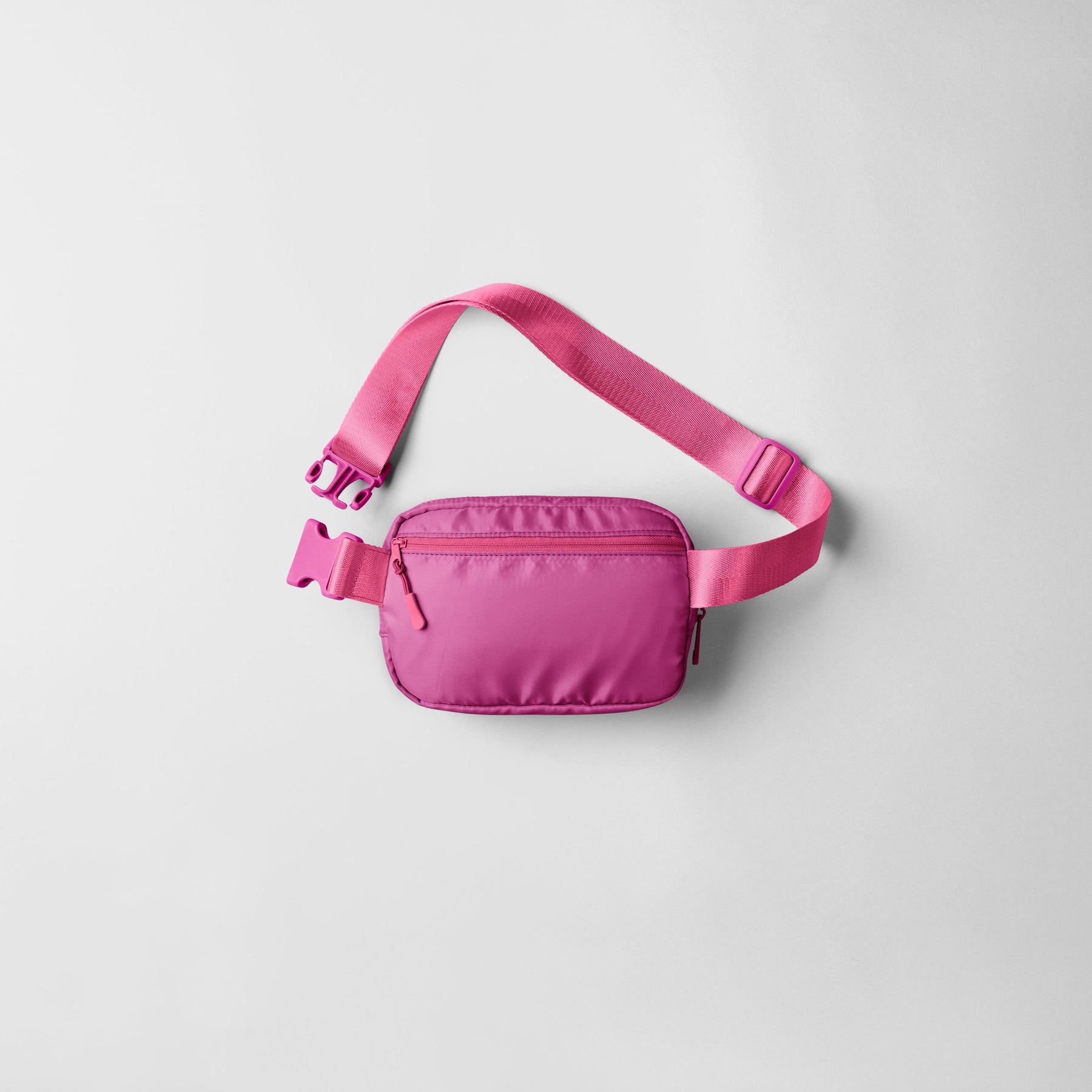Accessories Chatelaine Belt Bag Raspberry hemline detail