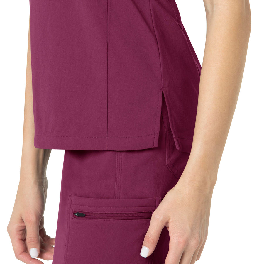 Rugged Flex Peak Women's Tuck-In Scrub Top Wine hemline detail