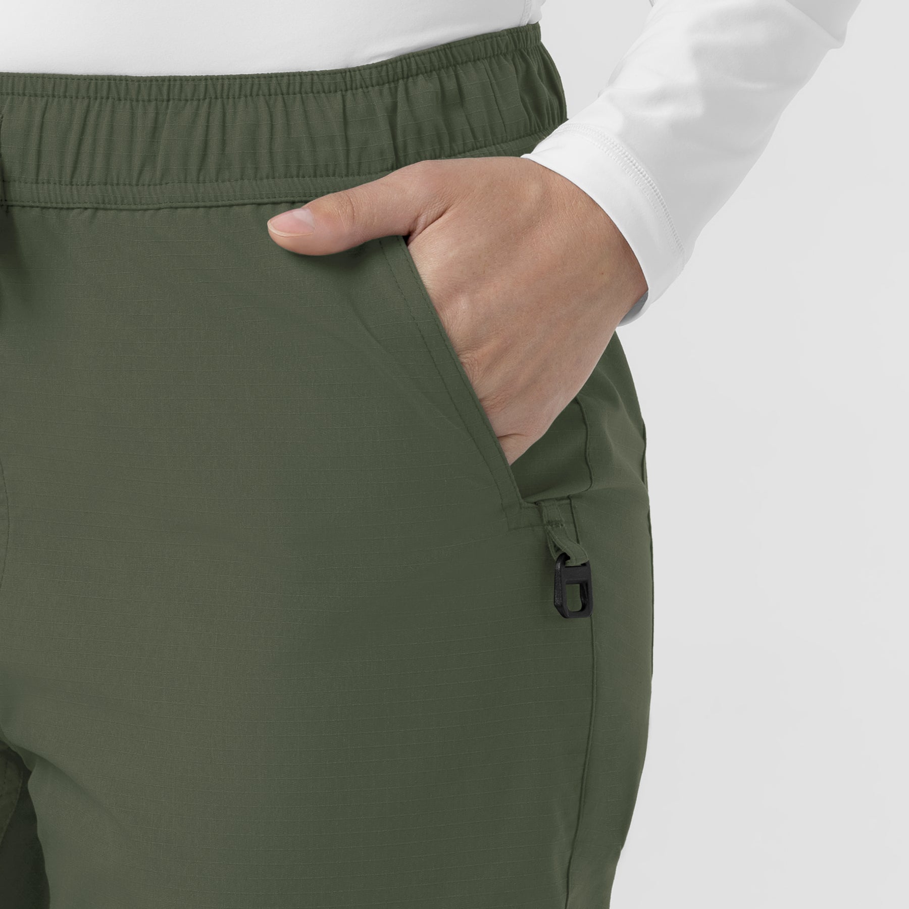 Rugged Flex FLD Women's Ripstop Jogger Scrub Pant Olive hemline detail