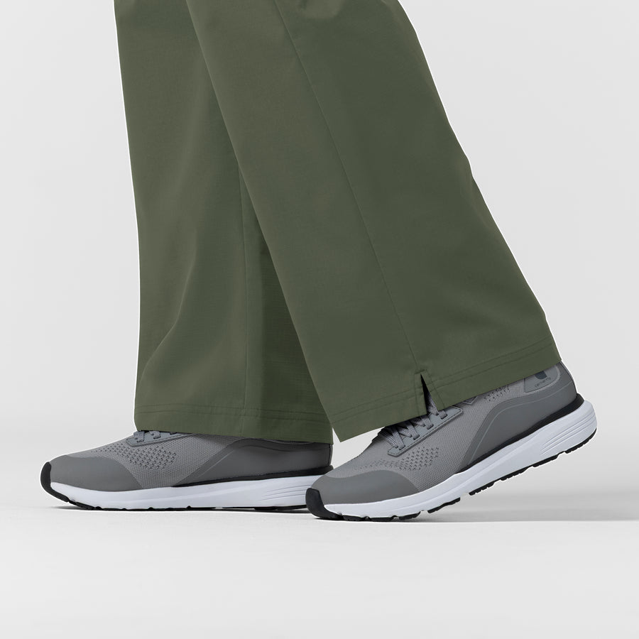 Carhartt Rugged Flex FLD Women's Ripstop Bootcut Cargo Scrub Pant - Olive hemline
