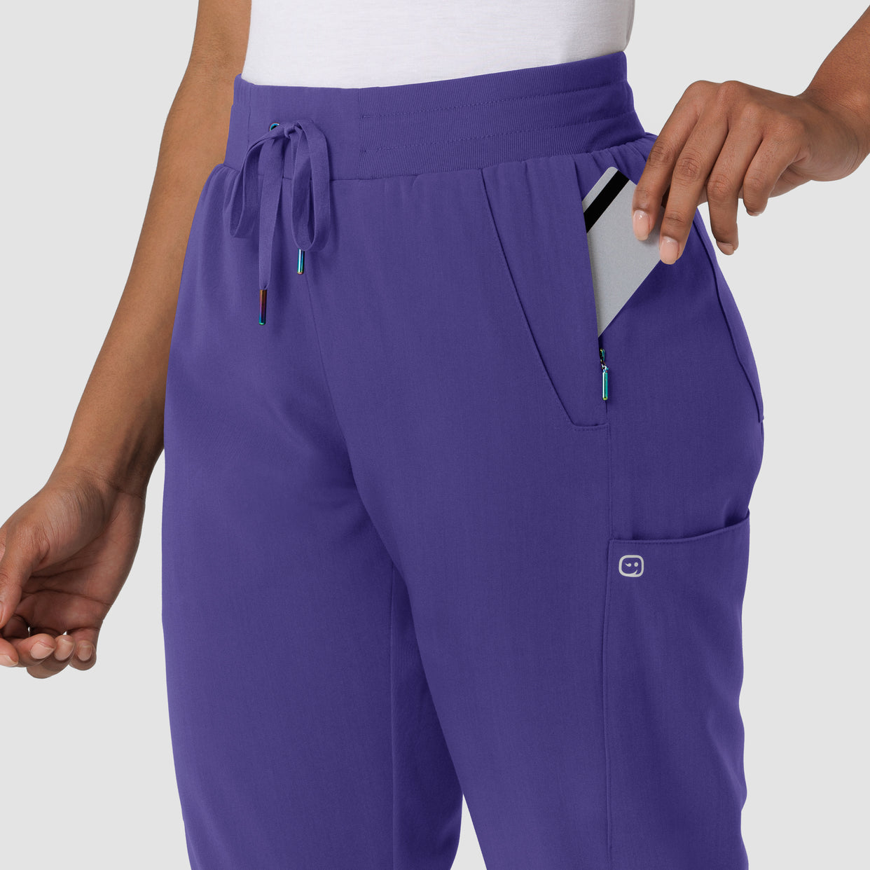 Aero Remix Women's Cargo Jogger Pant Grape back detail