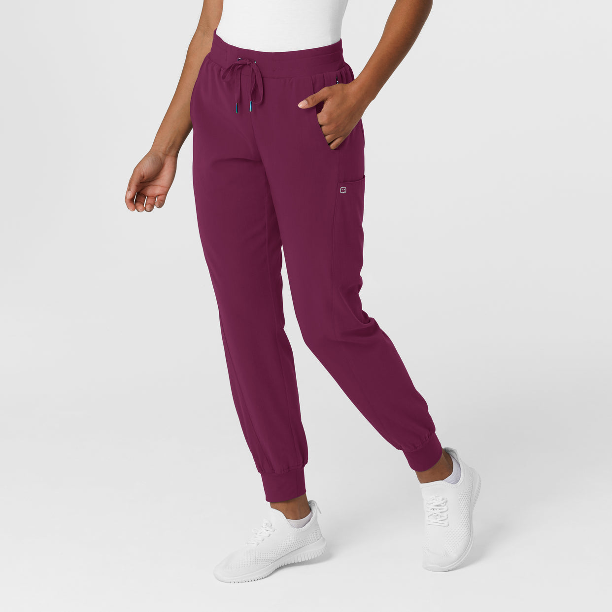 Aero Remix Women's Cargo Jogger Pant Wine